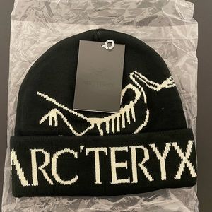 COPY - Arc’Teryx bird word Toque Beanie Brand New